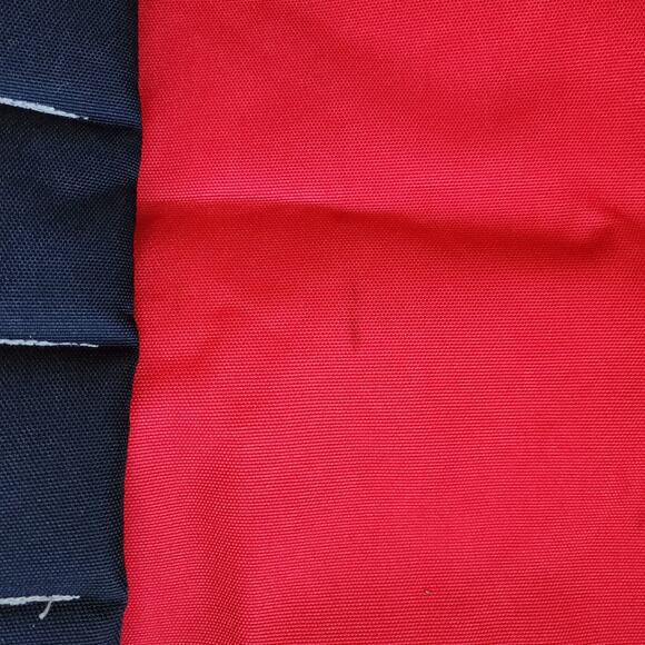 Vintage Marlboro Unlimited Large Red Sling Duffle Bag Cinch Bag Hiking READ - Picture 6 of 15